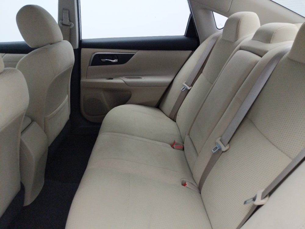 2015 Nissan Altima - Driver Rear Seat
