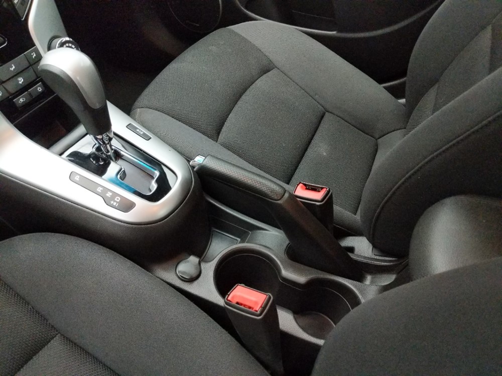 2015 Chevrolet Cruze - Center Console/Cup Holders