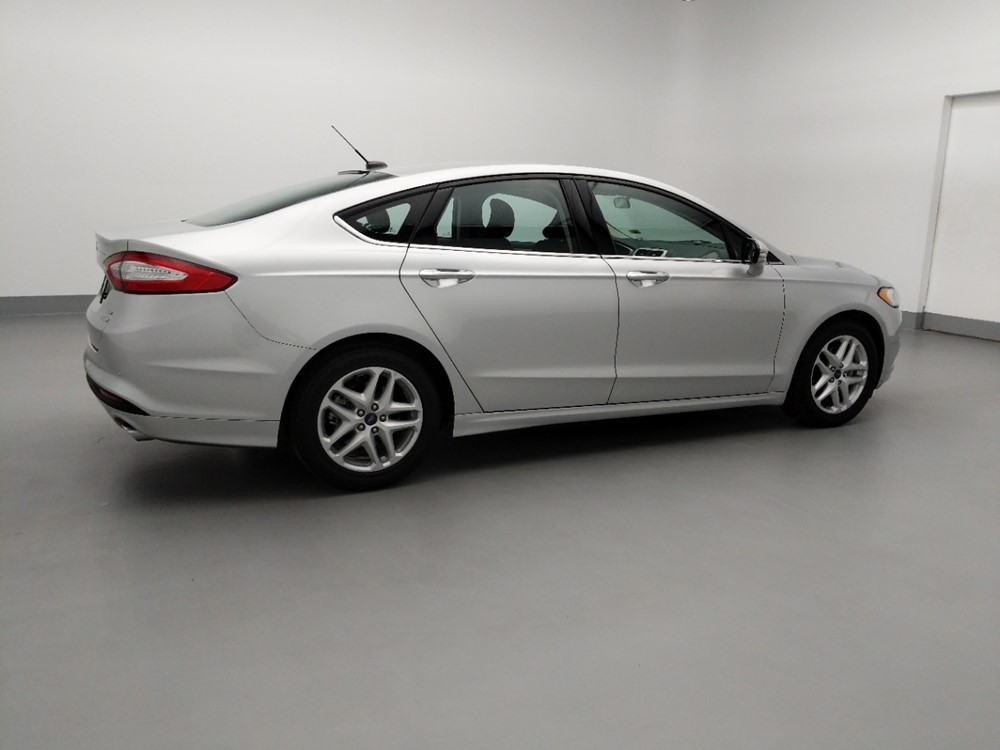 2016 Ford Fusion - Passenger Rear Side