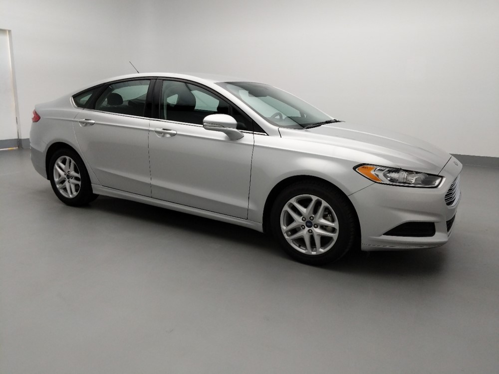 2016 Ford Fusion - Passenger Front Side