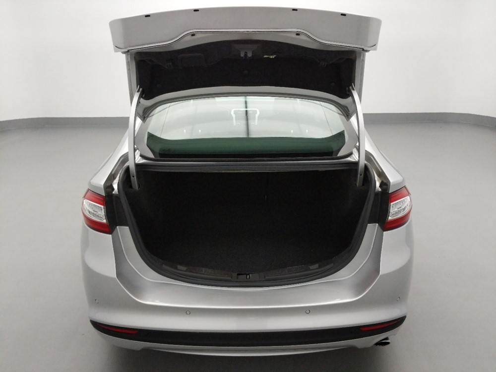 2016 Ford Fusion - Trunk