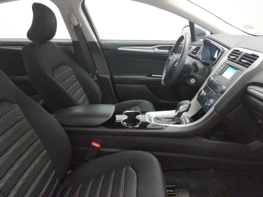 2016 Ford Fusion - Passenger Front Seat