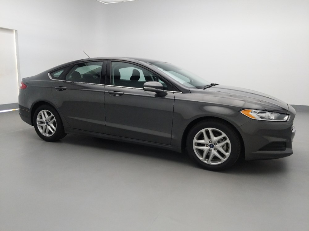 2016 Ford Fusion - Passenger Front Side