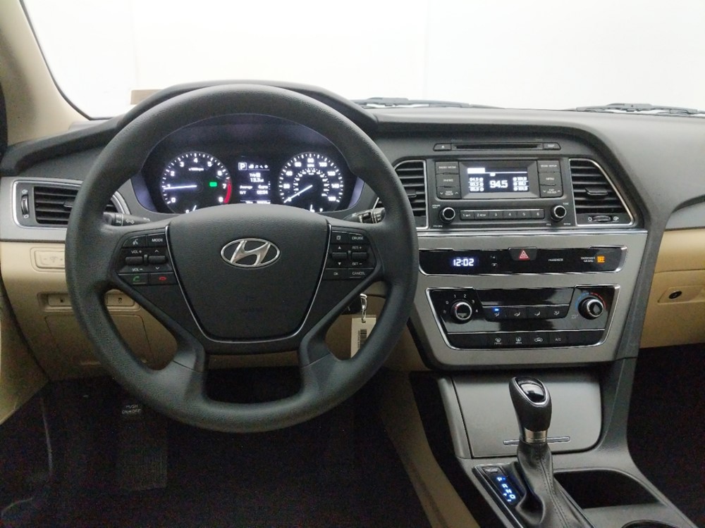 2017 Hyundai Sonata - Driver Dash