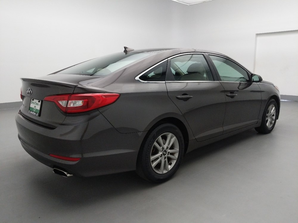 2017 Hyundai Sonata - Passenger Rear Bumper