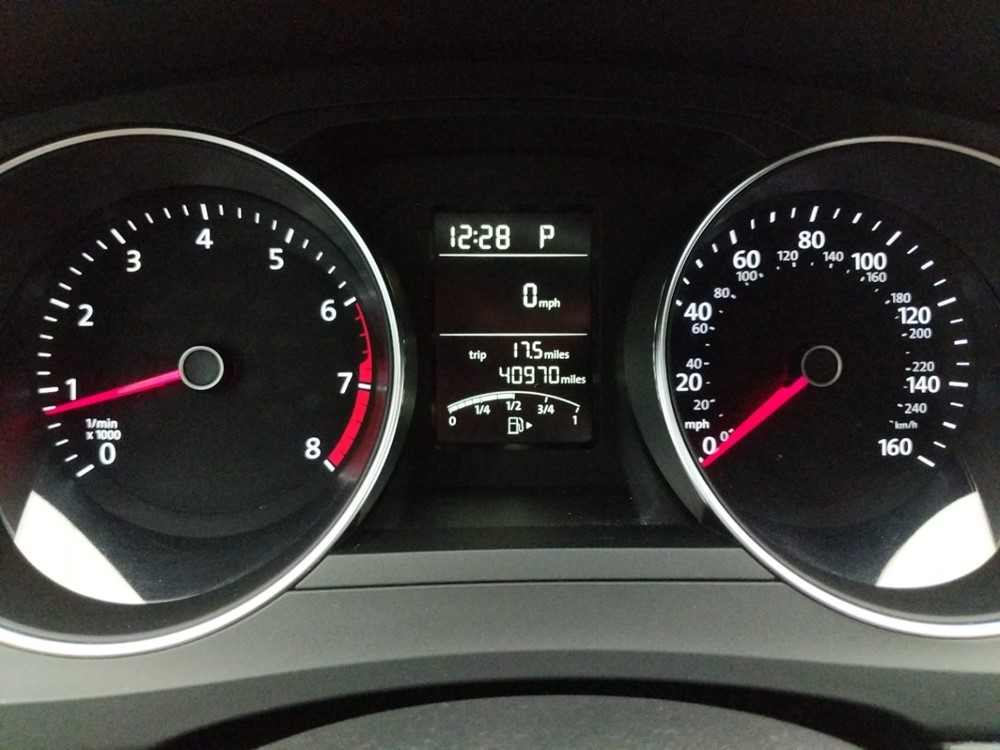 2015 Volkswagen Jetta - Odometer Close Up
