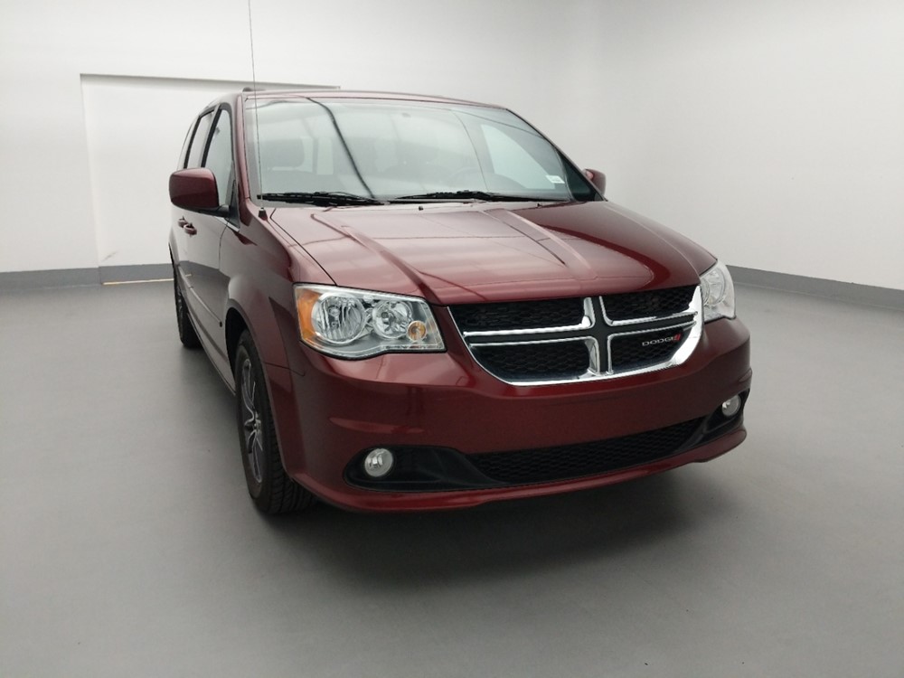2017 Dodge Grand Caravan - Passenger Front Hood