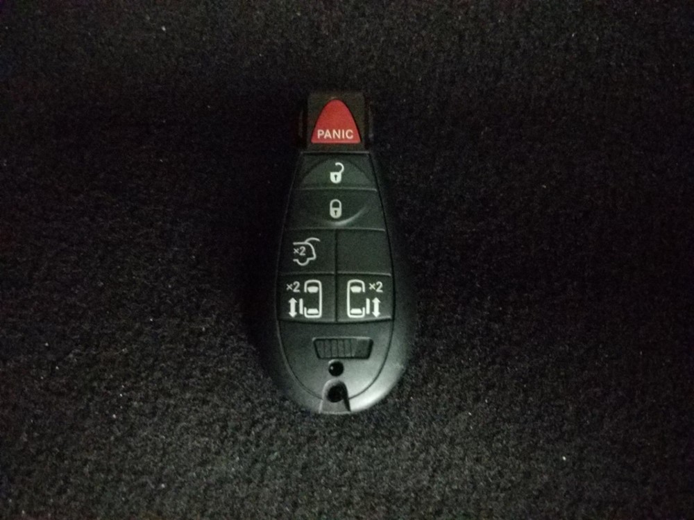 2017 Dodge Grand Caravan - Keys
