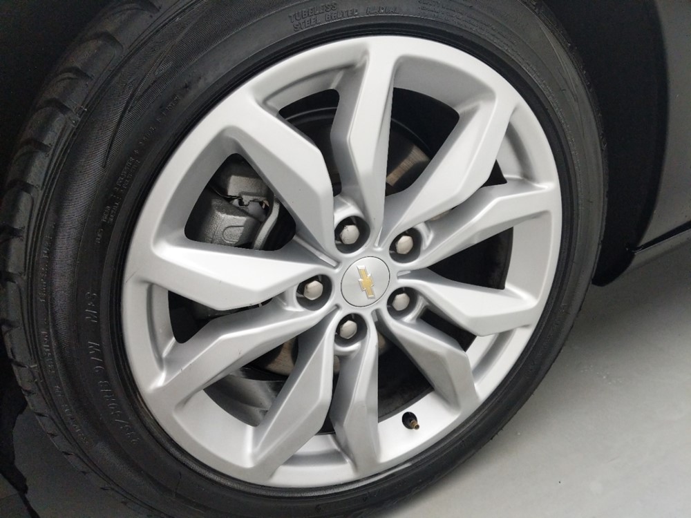 2018 Chevrolet Impala - Wheel
