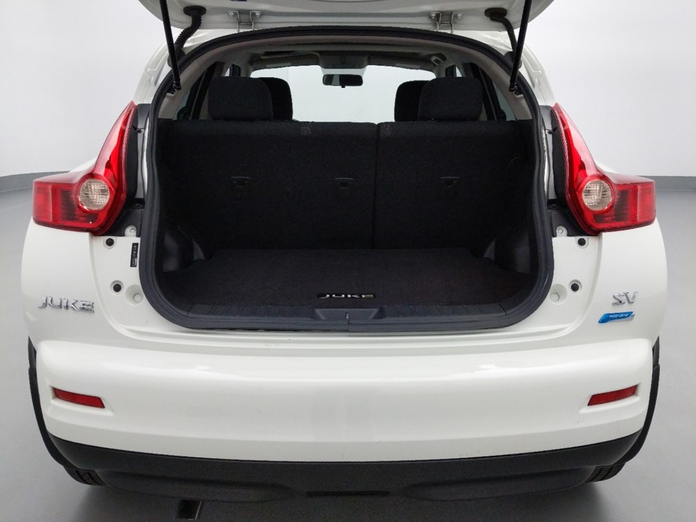 2012 Nissan JUKE - Trunk