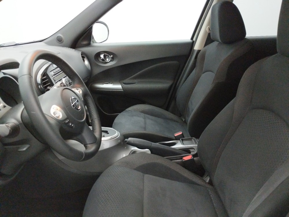 2012 Nissan JUKE - Driver Front Seat