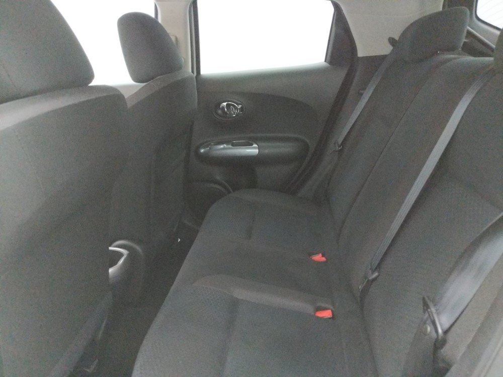 2012 Nissan JUKE - Driver Rear Seat