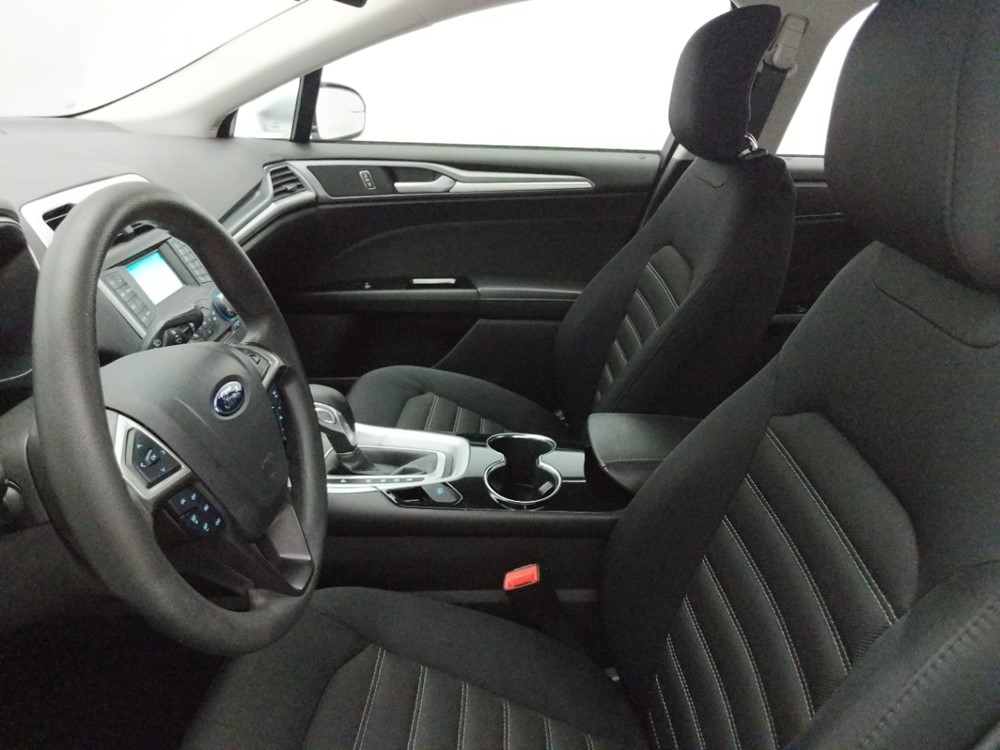 2014 Ford Fusion - Driver Front Seat