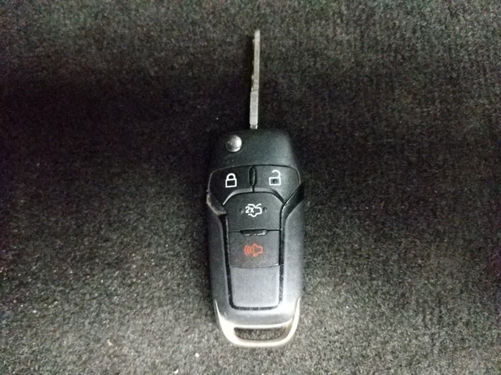 2013 Ford Fusion - Keys