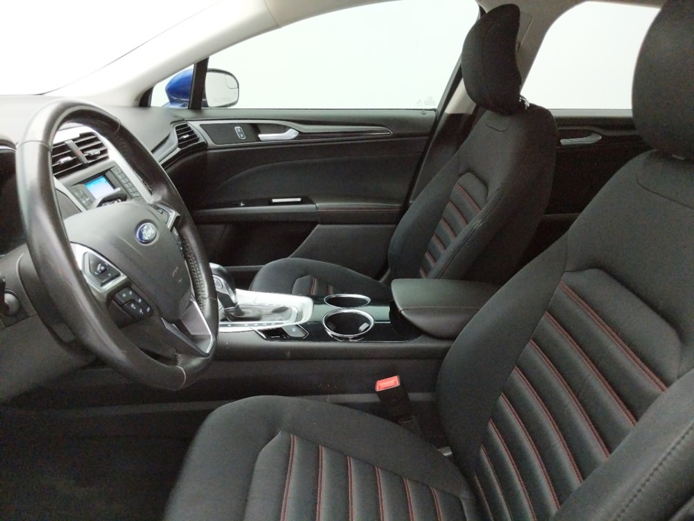 2013 Ford Fusion - Driver Front Seat