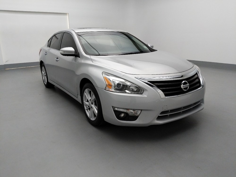 2013 Nissan Altima - Passenger Front Bumper