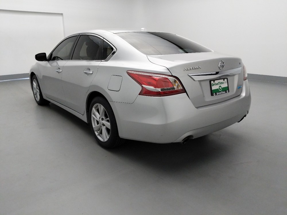 2013 Nissan Altima - Driver Rear Bumper