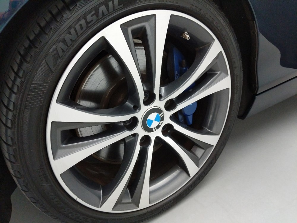 2015 BMW 228i - Wheel
