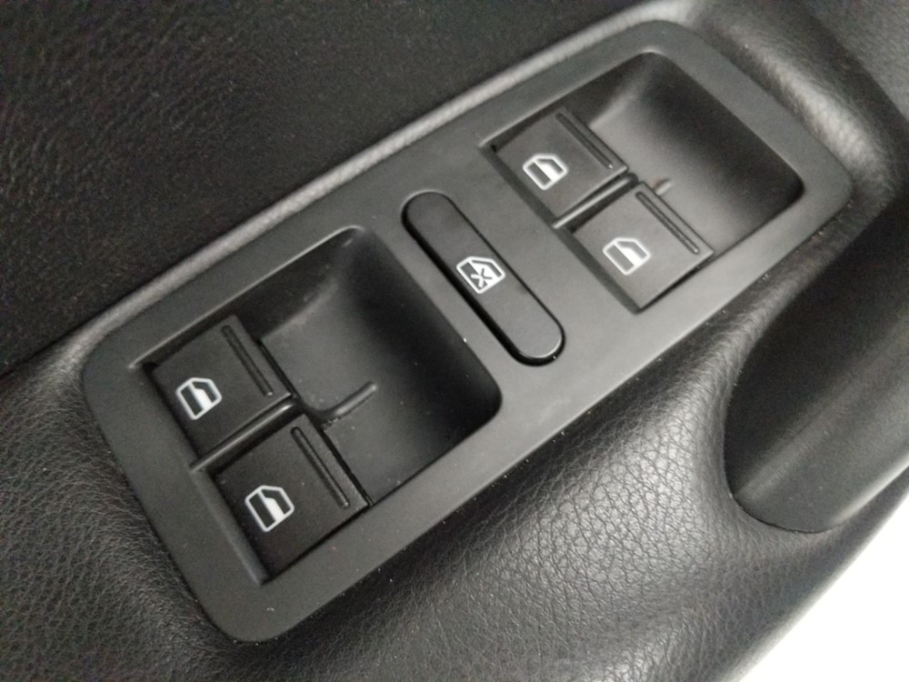 2015 Volkswagen Passat - Driver Power Windows/Lock Control