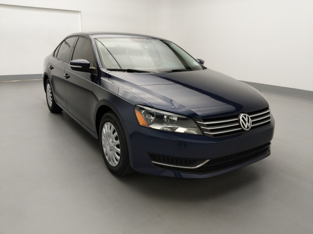 2015 Volkswagen Passat - Passenger Front Bumper
