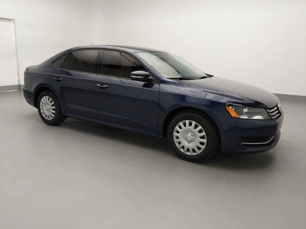 2015 Volkswagen Passat - Passenger Front Side