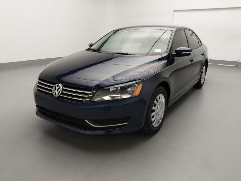2015 Volkswagen Passat - Driver Front Bumper