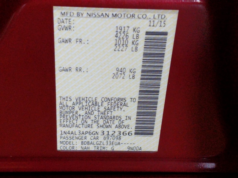 2016 Nissan Altima - VIN Plate
