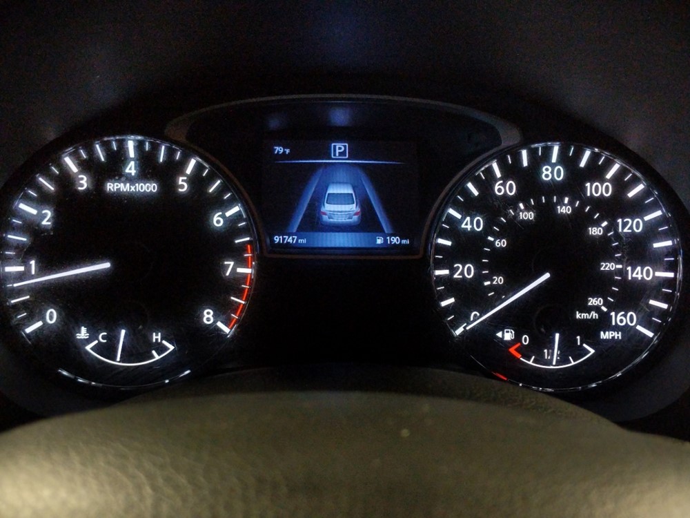 2016 Nissan Altima - Odometer Close Up