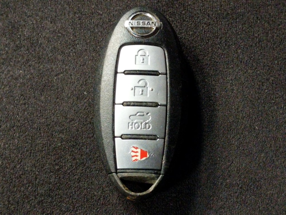 2016 Nissan Altima - Keys