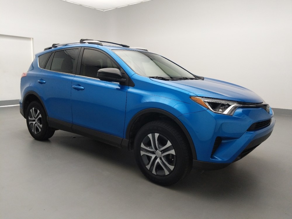 2018 Toyota RAV4 - Passenger Front Bumper