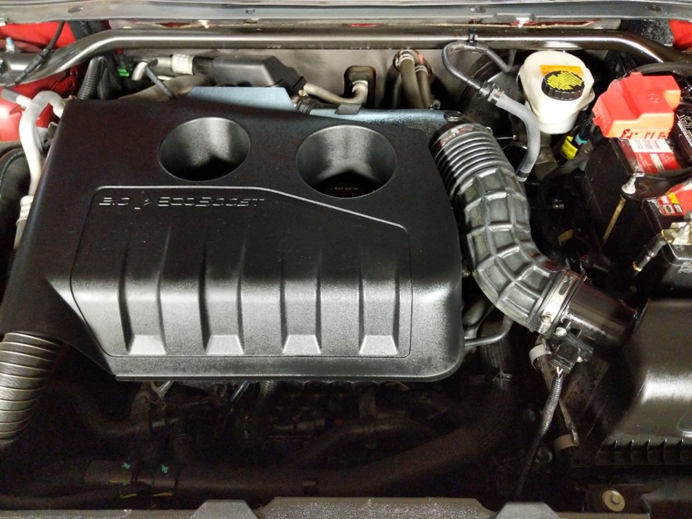 2014 Ford Taurus - Engine