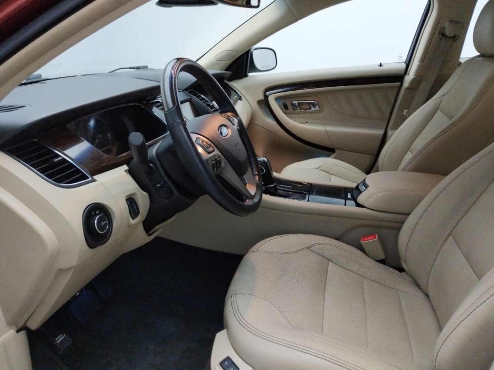2014 Ford Taurus - Driver Front Seat