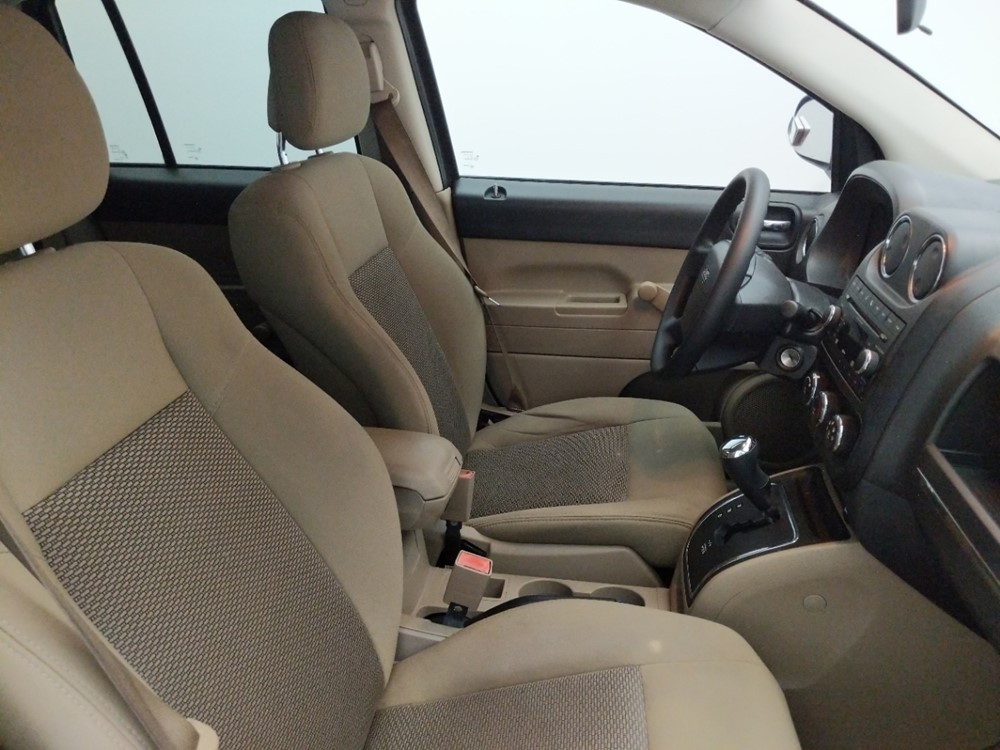 2010 Jeep Compass - Passenger Front Seat