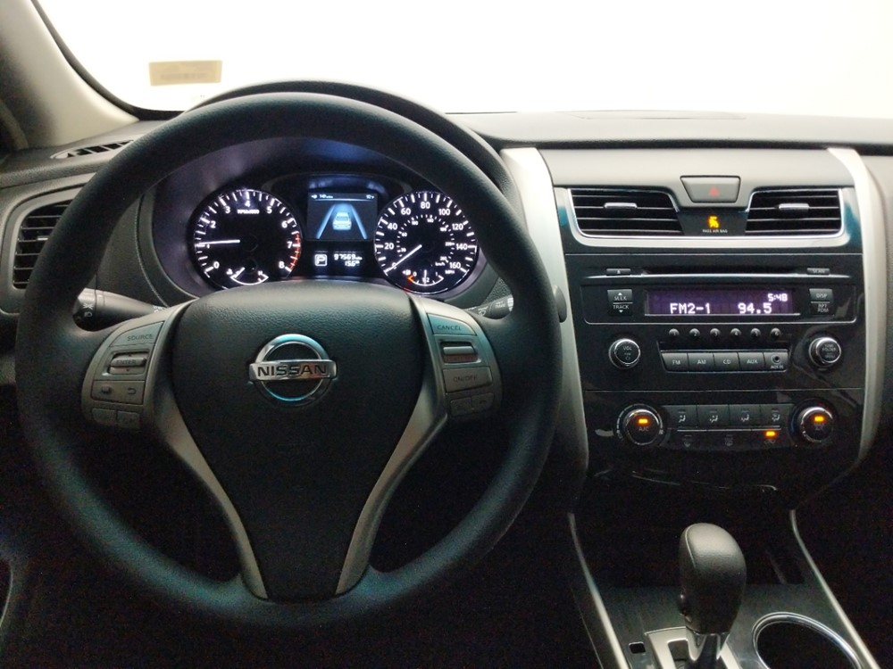 2013 Nissan Altima - Driver Dash
