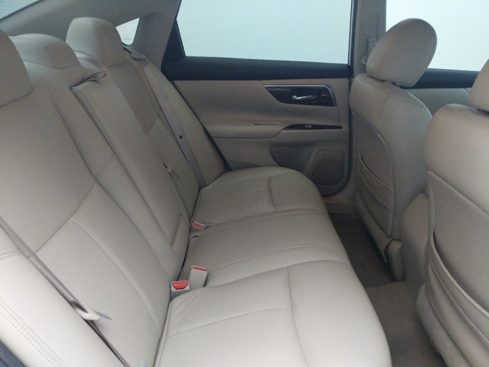 2014 Nissan Altima - Passenger Rear Seat