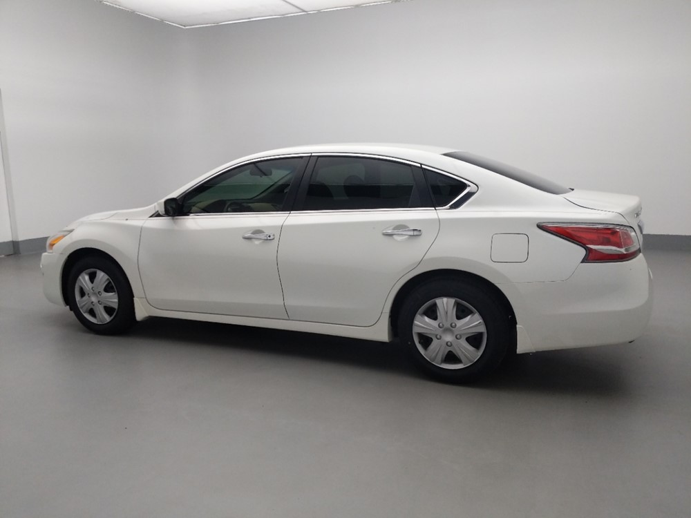 2014 Nissan Altima - Driver Rear Side