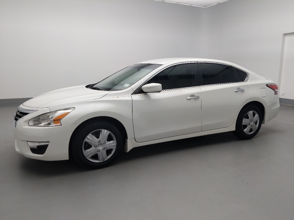 2014 Nissan Altima - Driver Front Side