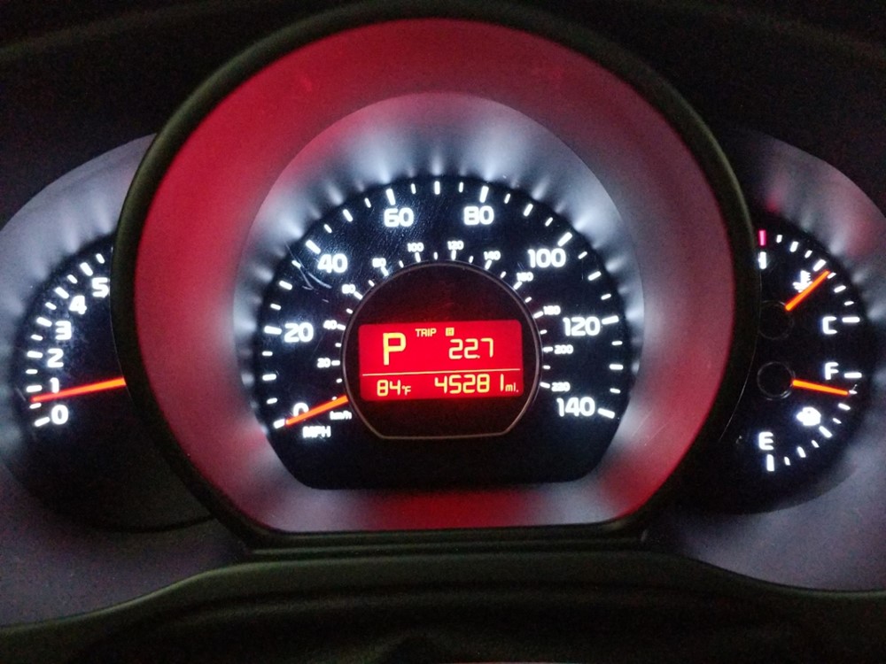 2017 Kia Soul - Odometer Close Up