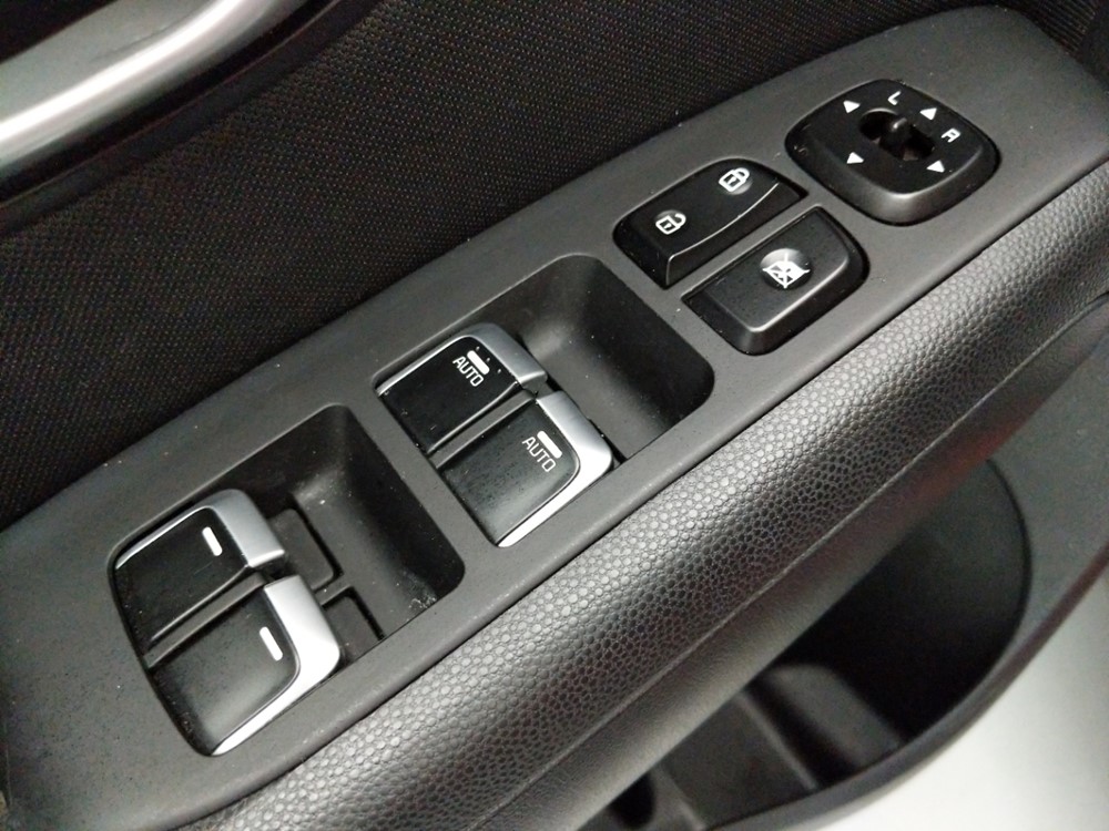 2017 Kia Soul - Driver Power Windows/Lock Control