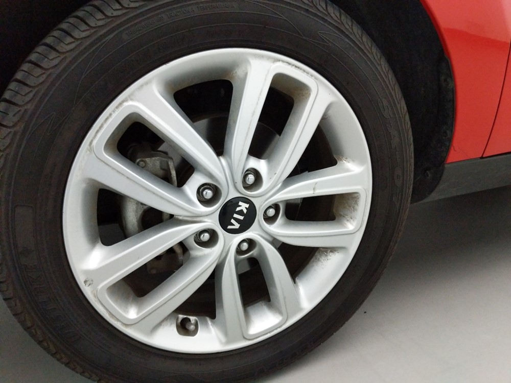 2017 Kia Soul - Wheel