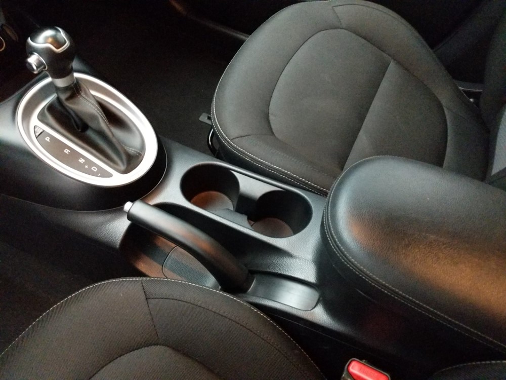 2017 Kia Soul - Center Console/Cup Holders