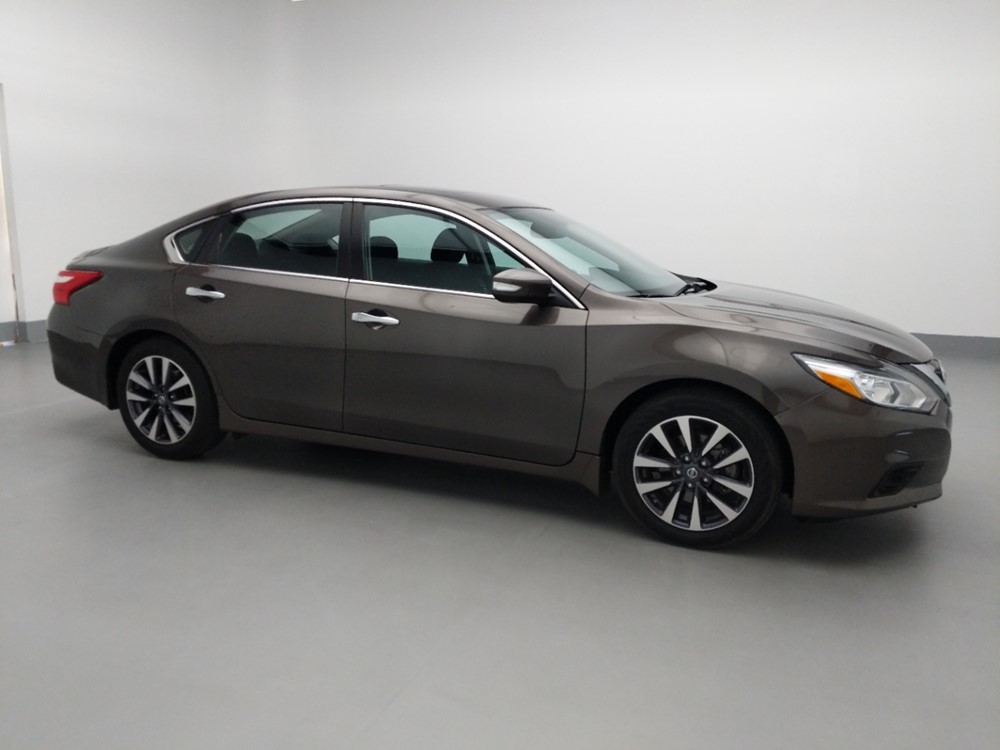 2016 Nissan Altima - Passenger Front Side