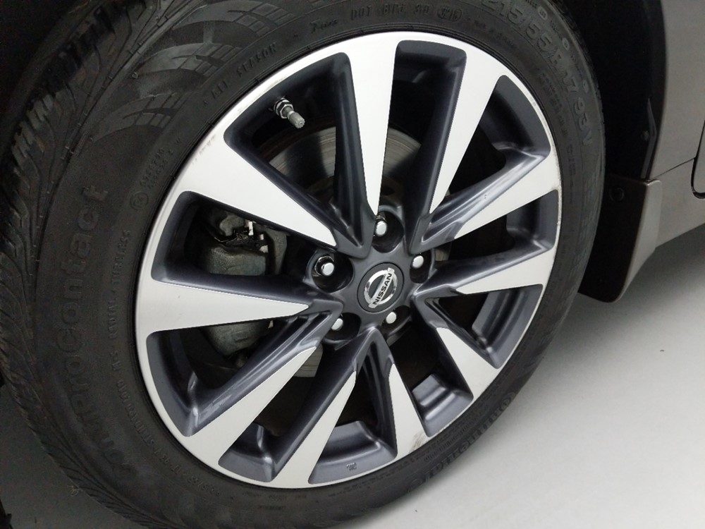 2016 Nissan Altima - Wheel