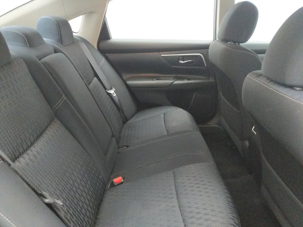 2016 Nissan Altima - Passenger Rear Seat
