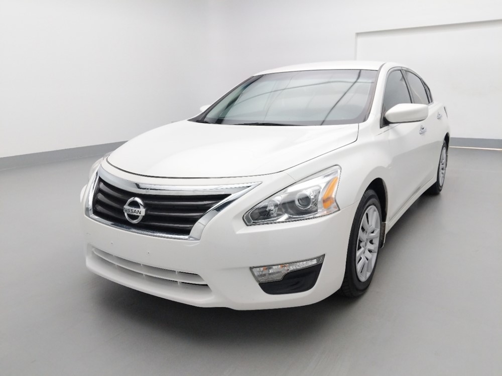 2015 Nissan Altima - Driver Front Hood