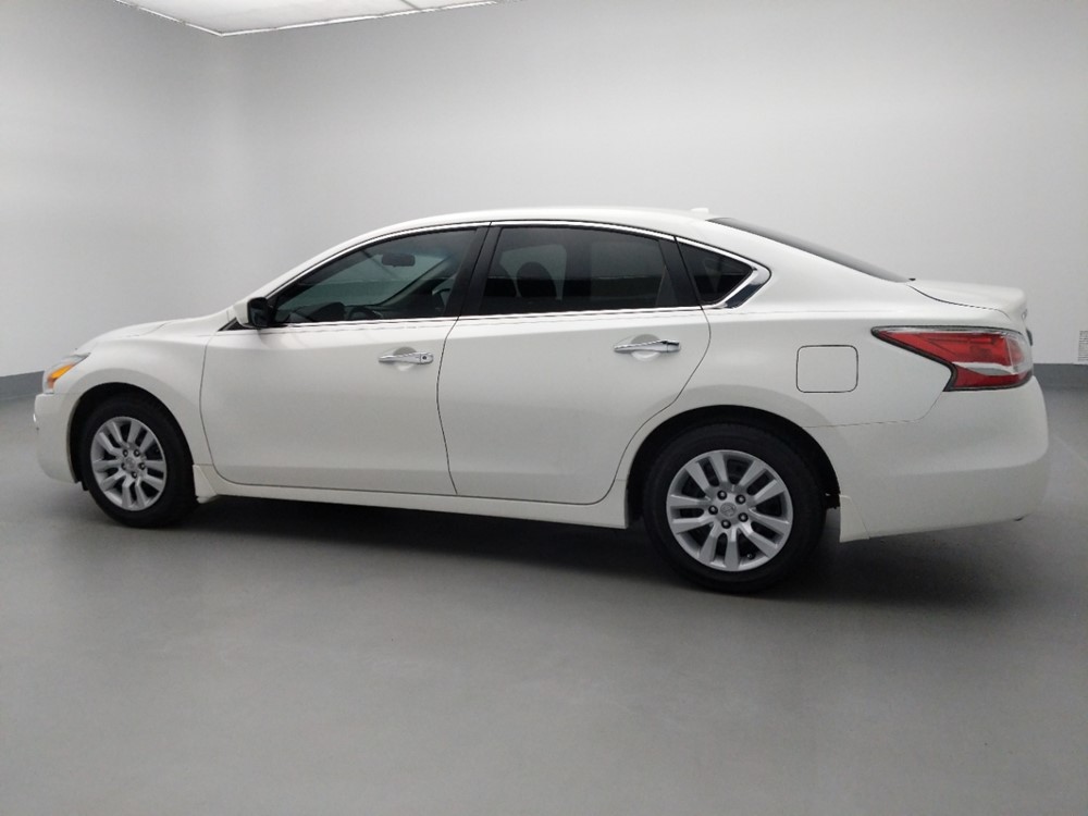 2015 Nissan Altima - Driver Rear Side