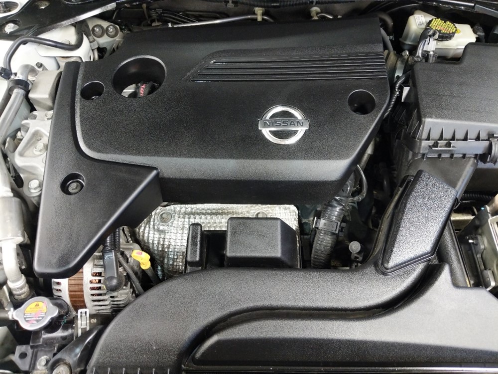 2015 Nissan Altima - Engine
