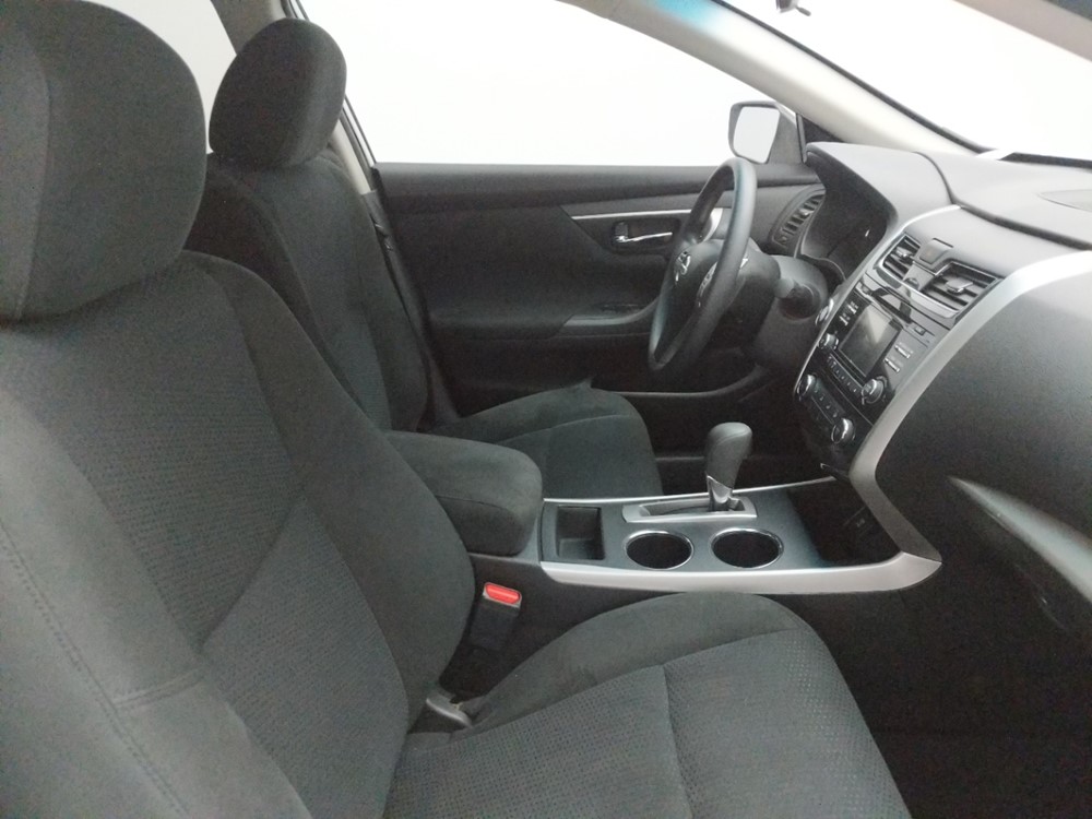2015 Nissan Altima - Passenger Front Seat