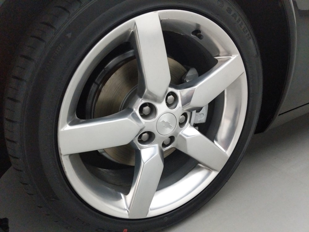 2011 Chevrolet Camaro - Wheel