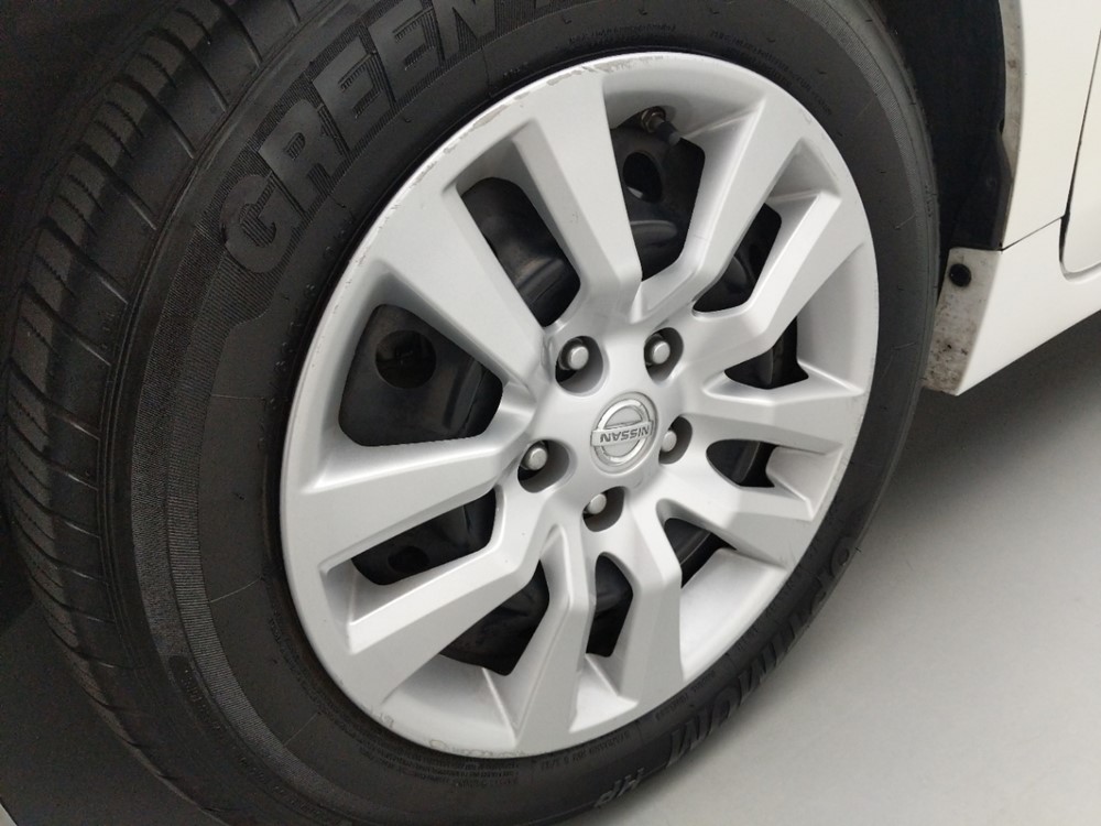 2017 Nissan Altima - Wheel